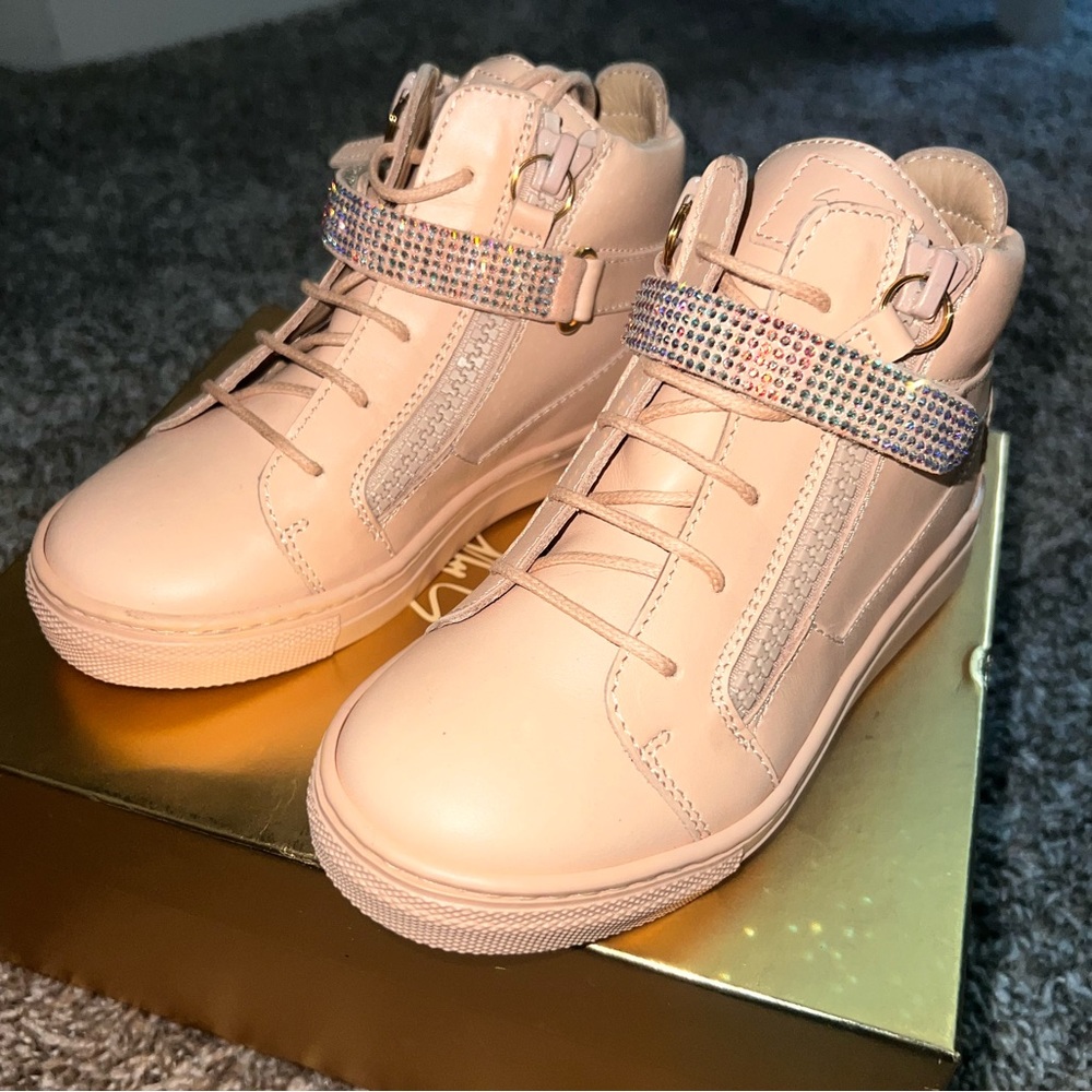 Giuseppe Zanotti Birel Vague Shell